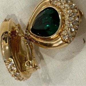 Swarovski Green Crystal Teardrop Clip-On Earrings Signed SAL